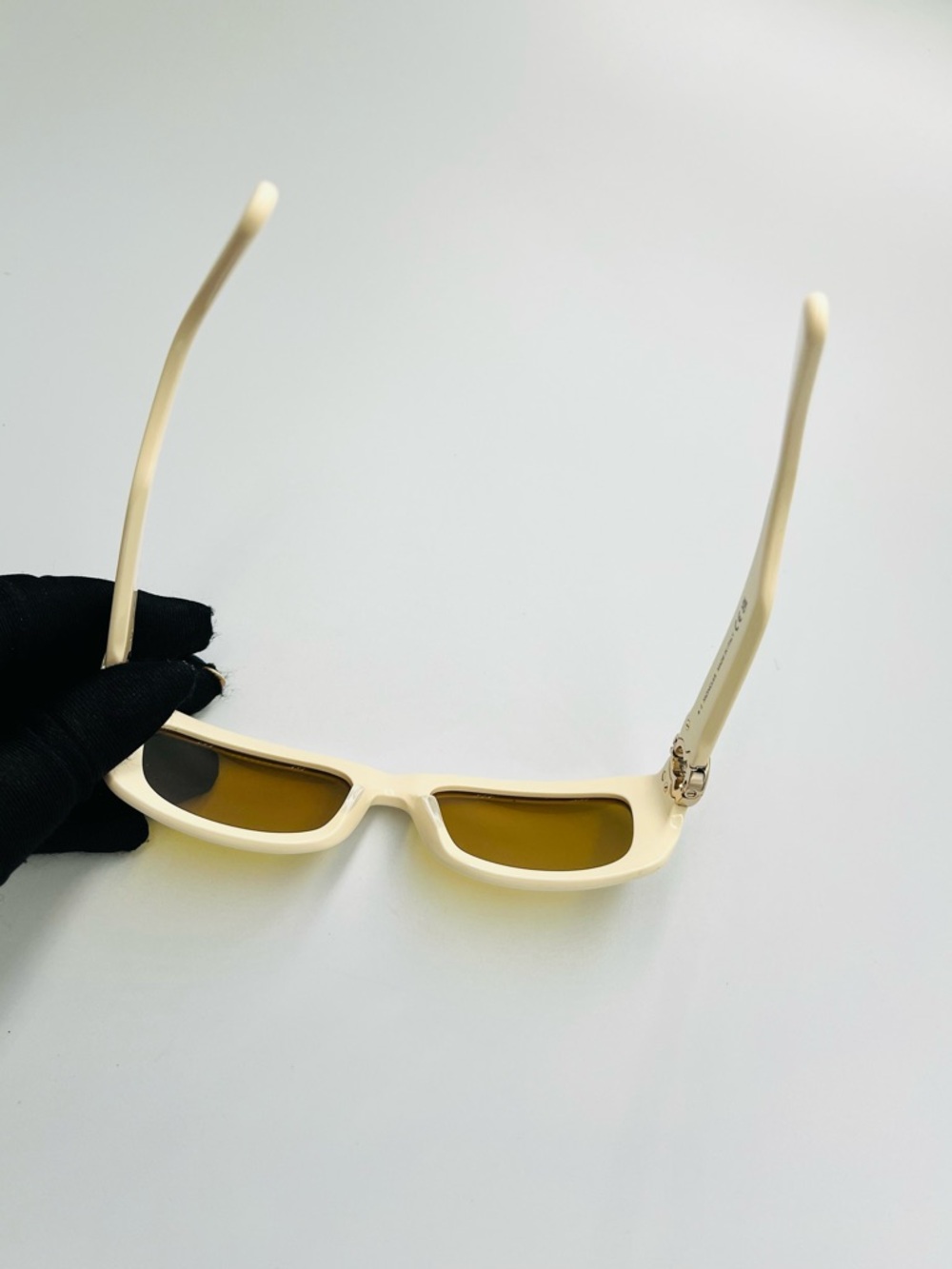 Moncler Minuit Rectangle Frame Sunglasses EUC - Picture 8 of 10